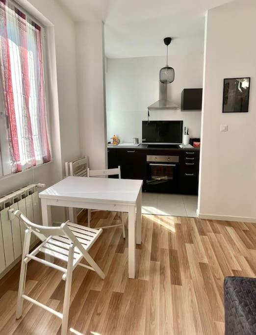 Leia Home W/Private Parking In Old Town Trieste Exteriör bild